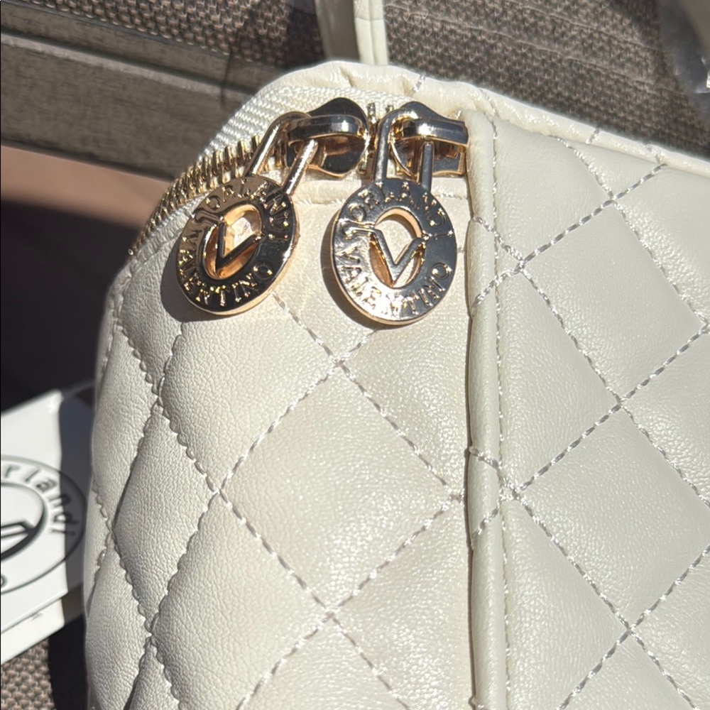 NWT! Valentino Orlandi Cream Quilted Women's Mini Crossbody Bag 6.5" x 4.5" x 3" - Picture 4 of 5